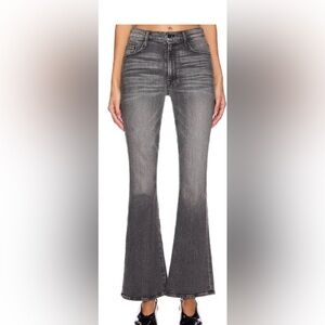 MOTHER THE WEEKENDER Flare Jeans in Color WANTED! Size 26